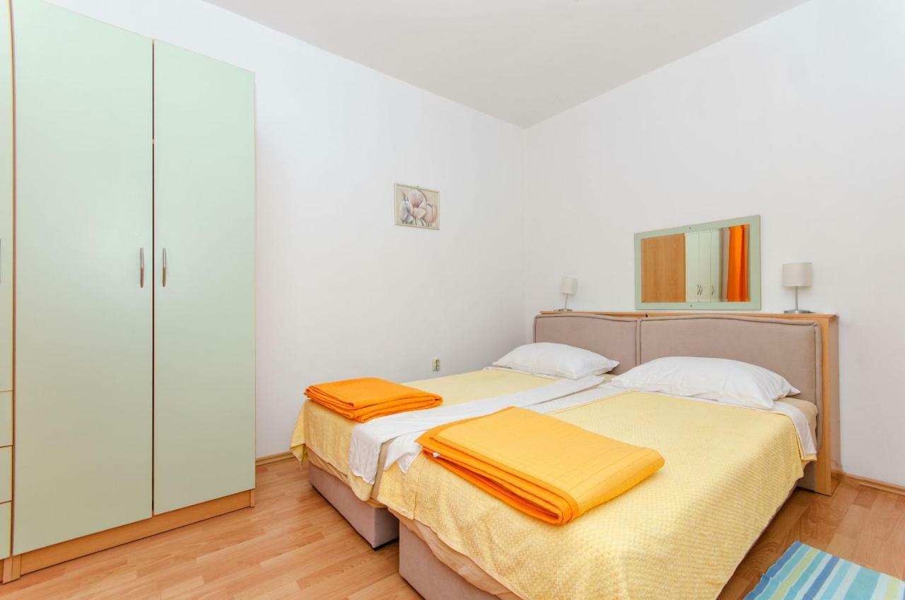 Apartments Marjan Брна Экстерьер фото